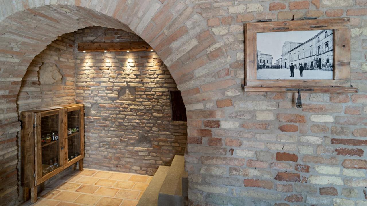 Il Castello Affittacamere Montecosaro  Екстер'єр фото