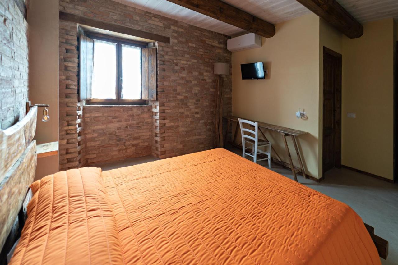 Il Castello Affittacamere Montecosaro  Екстер'єр фото